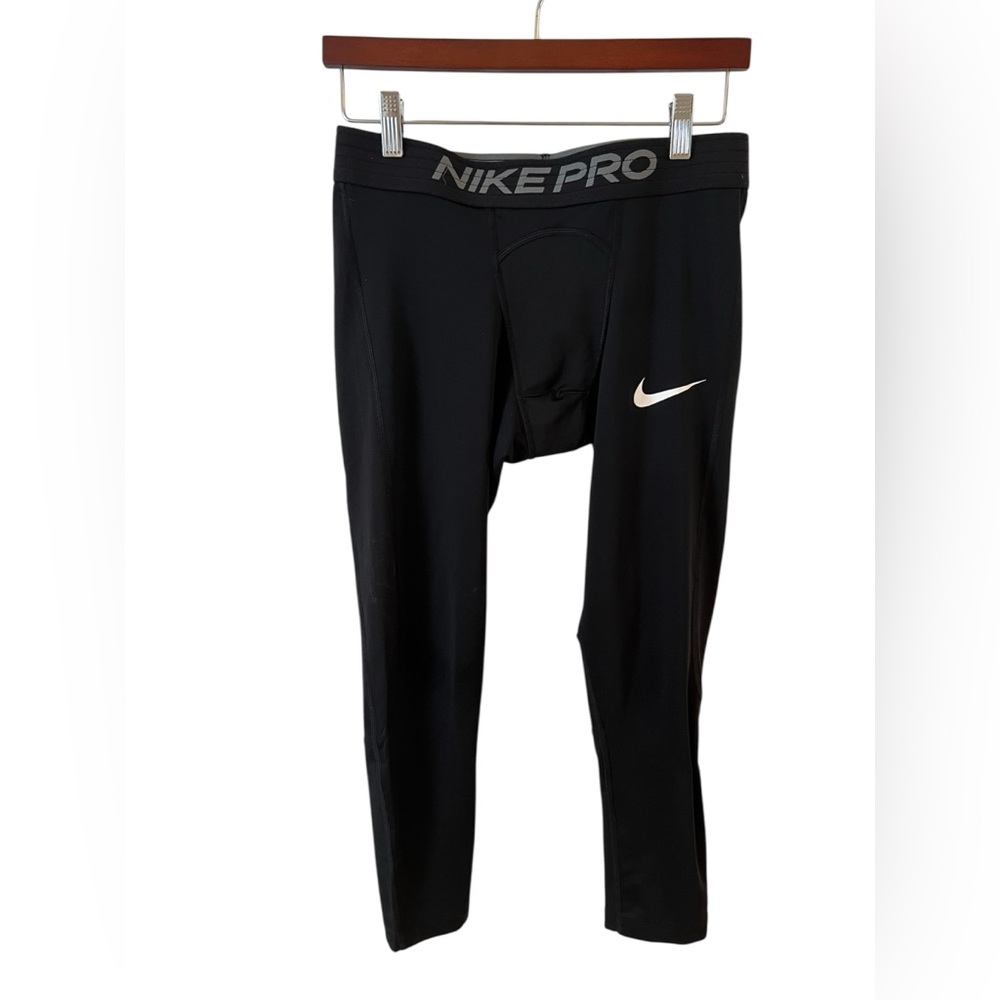 Men’s Nike Pro Men's Dri-FIT 3/4-Length Fitness Tights. Performance SzL